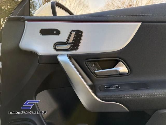Used 2023 Mercedes-Benz CLA 250 4MATIC image 14