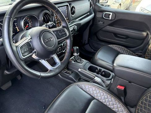 Used 2023 Jeep Wrangler High Altitude image 9