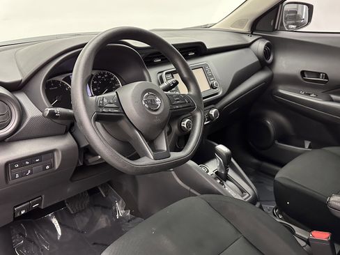 Used 2024 Nissan Kicks S image 8