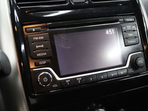 Used 2016 Nissan Versa Note SV image 15