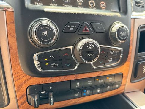 Used 2014 RAM 2500 Longhorn AWD/4WD image 17