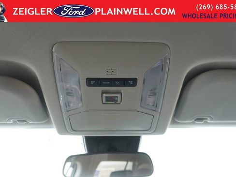 Used 2022 Toyota RAV4 LE image 29