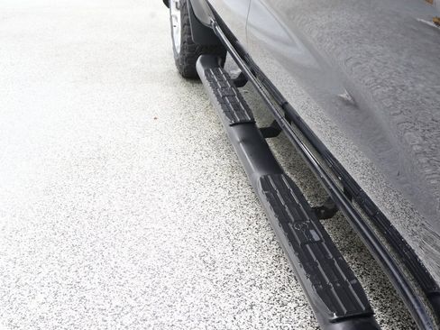 Used 2023 Chevrolet Silverado 1500 RST image 25