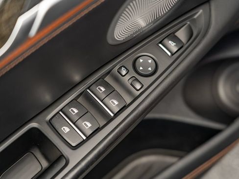 Used 2017 BMW X6 M AWD/4WD image 13