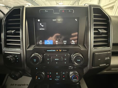 Used 2018 Ford F150 XLT w/ Equipment Group 302A Luxury image 28