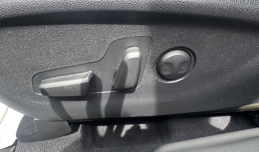 Used 2016 Kia Sorento EX FWD image 13
