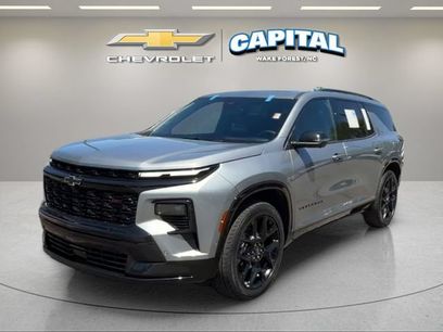 Used 2024 Chevrolet Traverse RS