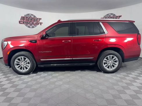 Used 2023 GMC Yukon SLT w/ SLT Luxury Package AWD/4WD image 4