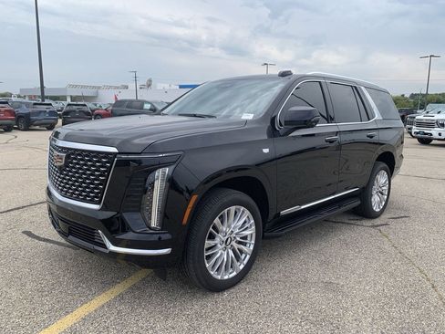 Used 2025 Cadillac Escalade Premium Luxury w/ LPO, Floor Liner Package image 5