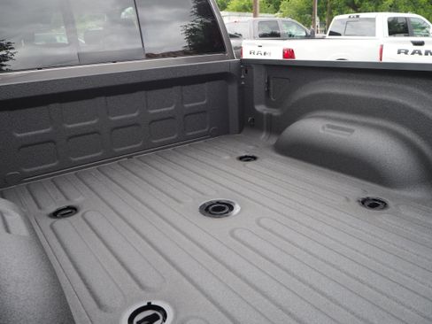 New 2025 RAM 2500 Limited image 9