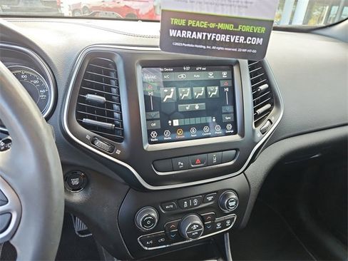 Used 2021 Jeep Cherokee Latitude Lux 80th Anniv w/ Quick Order Package 26U 80TH image 26