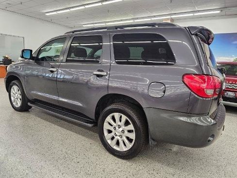 Used 2013 Toyota Sequoia Platinum AWD/4WD image 6