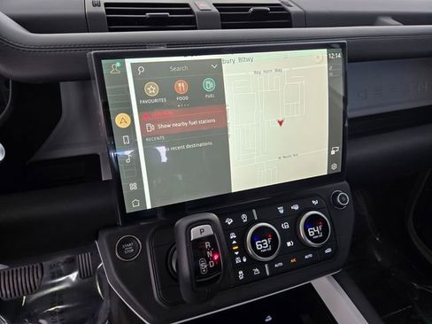 New 2026 Land Rover Defender 110 X-Dynamic SE image 22