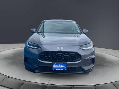 Used 2025 Honda HR-V LX image 8
