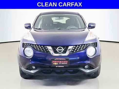 Used 2016 Nissan Juke SV image 4