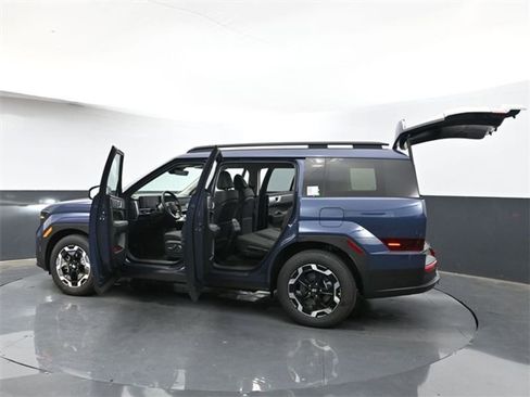 Used 2025 Hyundai Santa Fe SEL image 39