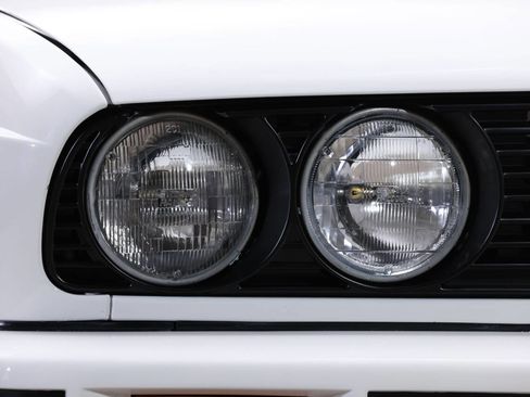 Used 1988 BMW M3 Coupe image 12