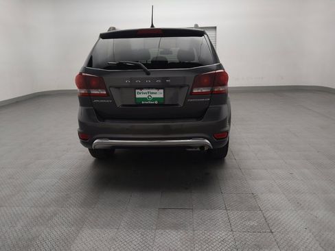 Used 2020 Dodge Journey Crossroad FWD image 7