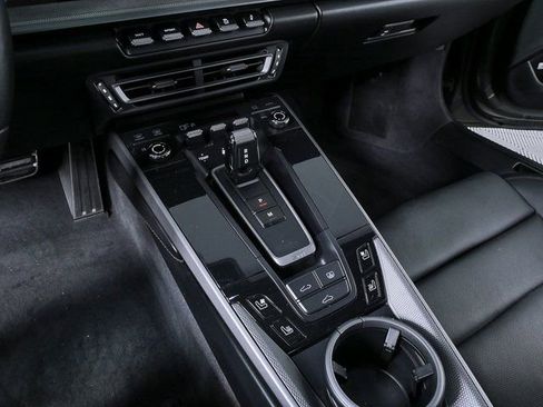 Certified 2022 Porsche 911 Carrera w/ Premium Package image 20