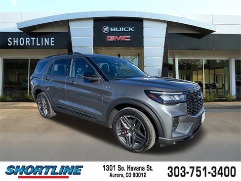 Used 2025 Ford Explorer ST-Line w/ ST-Line Street Pack image 1