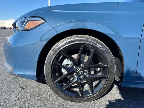 Used 2025 Honda Civic FWD Hybrid Sedan image 10