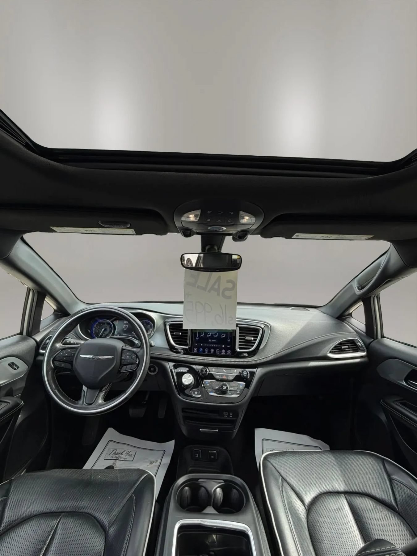 Used 2020 Chrysler Pacifica Limited w/ S Appearance Package FWD image 14