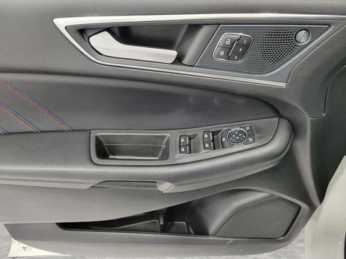 Used 2024 Ford Edge ST w/ Equipment Group 401A AWD/4WD image 26