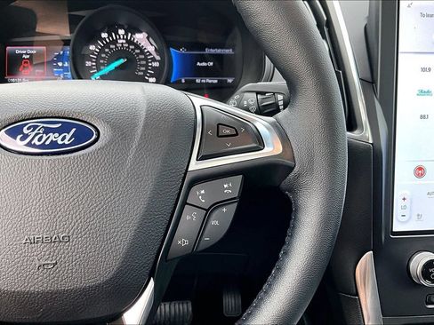 Used 2024 Ford Edge Titanium w/ Equipment Group 301A AWD/4WD image 19