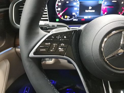 New 2026 Mercedes-Benz GLE 580 4MATIC image 18