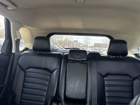 Used 2024 Ford Edge SEL w/ Convenience Package image 41