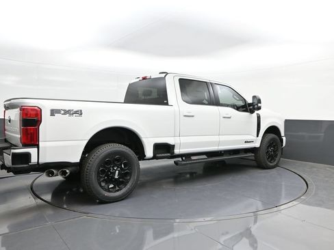 New 2026 Ford F250 Lariat w/ Black Appearance Package AWD/4WD image 15