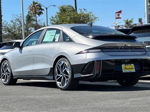 New 2025 Hyundai Ioniq 6 SEL image 6