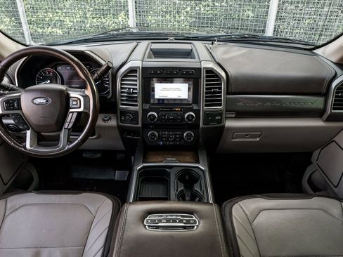 Used 2018 Ford F250 Limited w/ FX4 Off-Road Package image 17