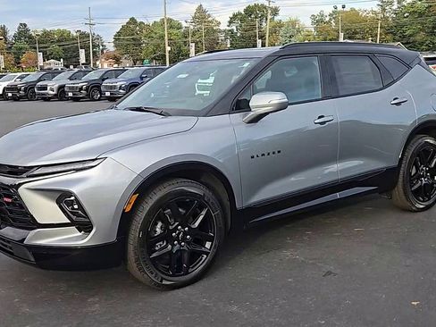 New 2025 Chevrolet Blazer RS w/ Driver Confidence II Package image 4