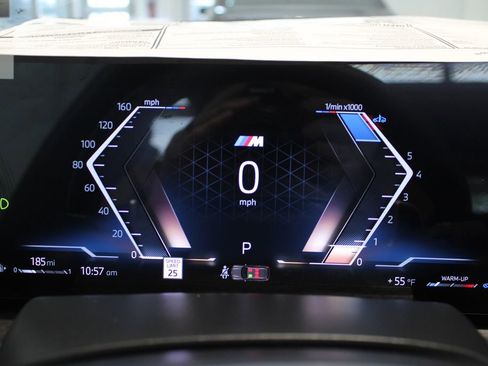 New 2026 BMW X7 xDrive40i w/ Executive Package AWD/4WD image 4
