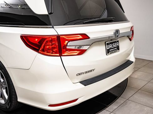 Used 2019 Honda Odyssey EX-L image 19
