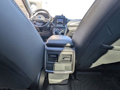 Used 2023 Subaru Forester Premium image 37