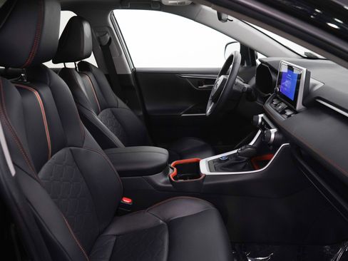 Used 2024 Toyota RAV4 Adventure w/ Convenience Package image 11