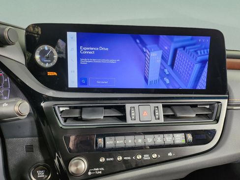 New 2025 Lexus ES 350 w/ Premium Package image 18