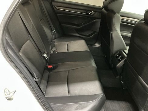 Used 2020 Honda Accord Sport image 18