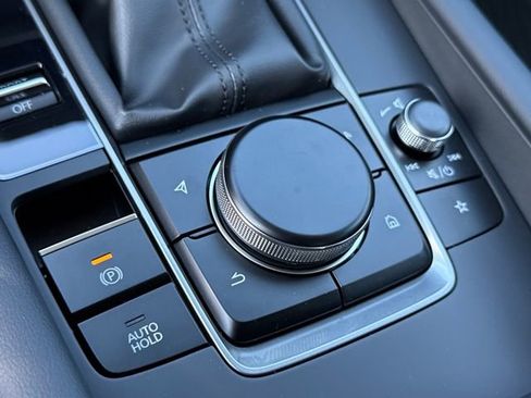 New 2026 MAZDA MAZDA3 2.5 S Sedan w/ Preferred Pkg image 26