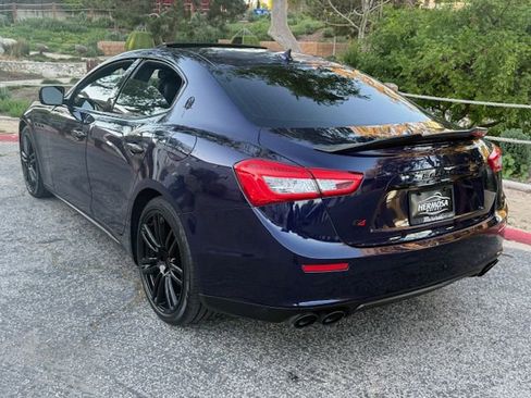 Used 2015 Maserati Ghibli PREMIUM image 3