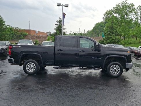 Used 2025 Chevrolet Silverado 2500 LT w/ Convenience Package AWD/4WD image 7