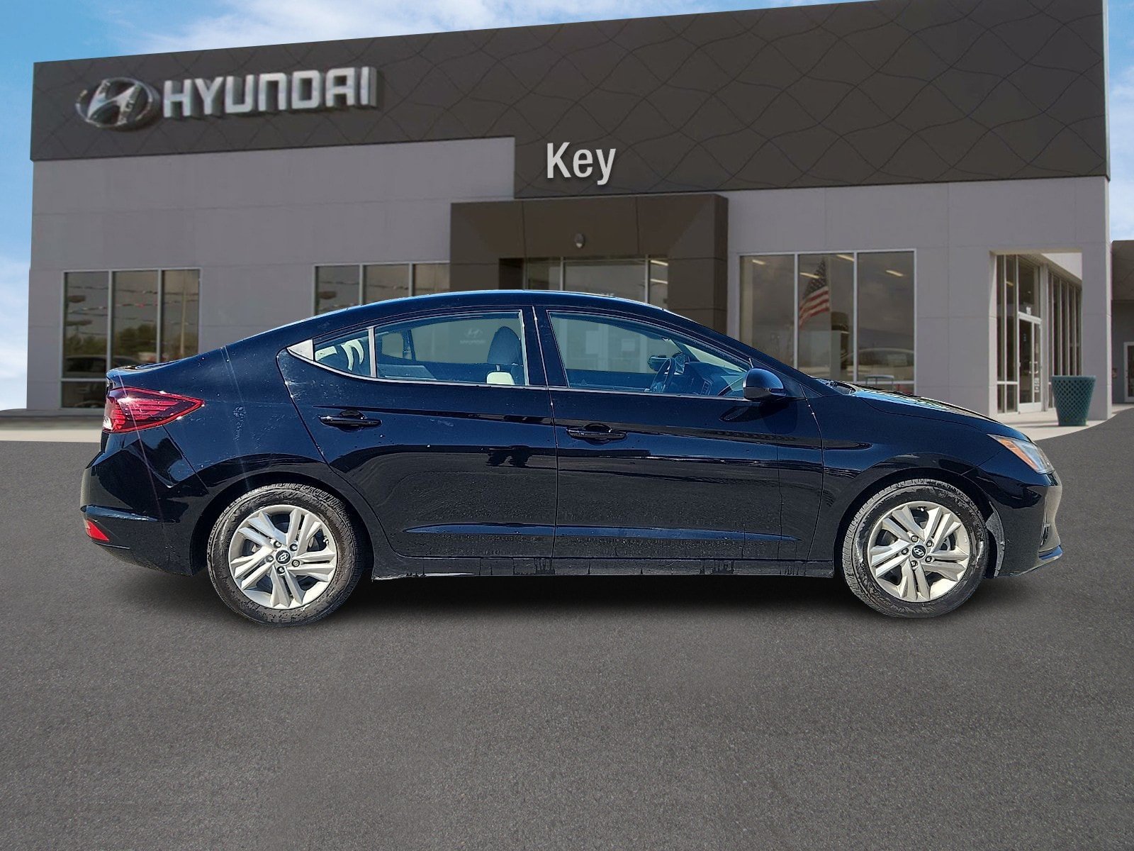 Used 2020 Hyundai Elantra Value Edition FWD image 3