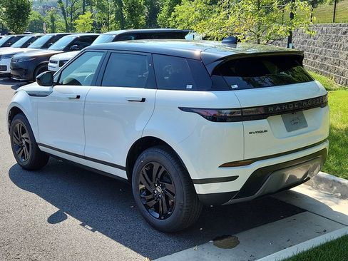 Certified 2026 Land Rover Range Rover Evoque S AWD/4WD image 12