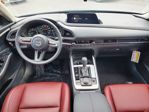 Certified 2024 MAZDA CX-30 AWD 2.5 S w/ Preferred Package image 8