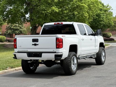 Used 2017 Chevrolet Silverado 1500 LT w/ True North Edition AWD/4WD image 10