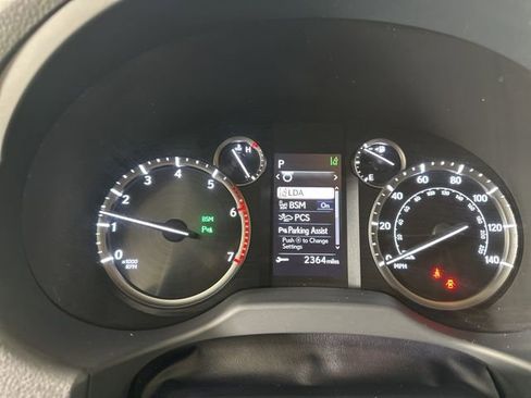 Used 2023 Lexus GX 460 Premium w/ Premium Package AWD/4WD image 19