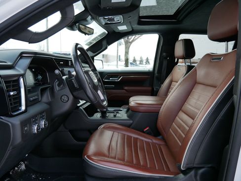 Certified 2023 GMC Sierra 1500 Denali Ultimate image 8