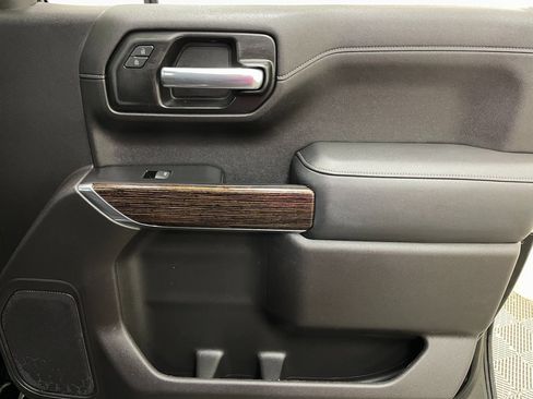 Certified 2020 GMC Sierra 1500 SLE w/ SLE Value Package image 40